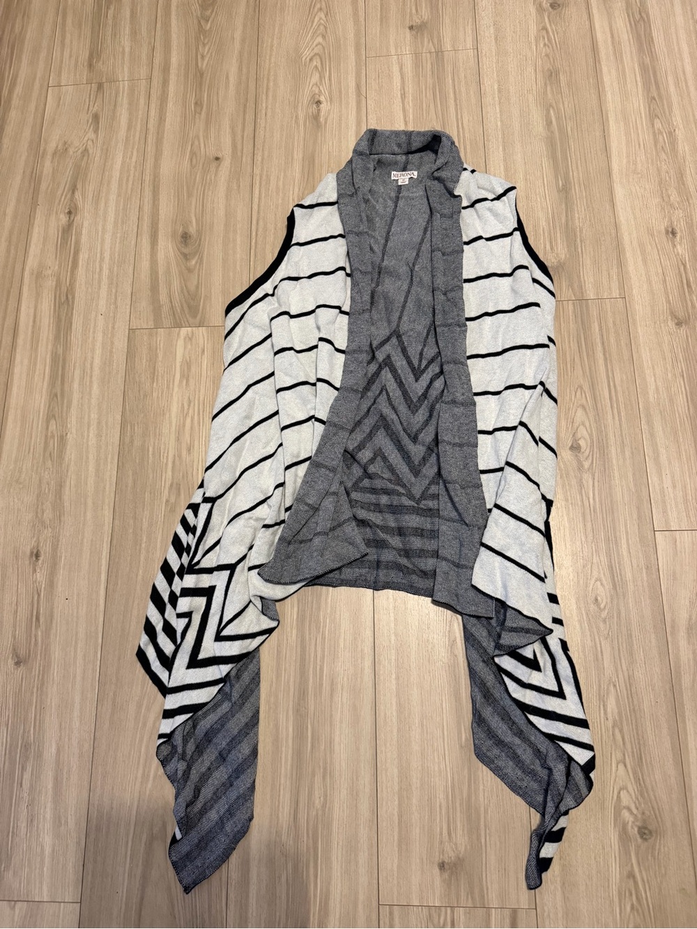 Merona Gray & White Striped Open-Front Sleeveless Sweater